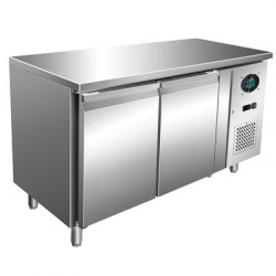 Стол морозильный Viatto GN2100BT – купить в RuOborudovanie.ru с доставкой до двери Купить стол морозильный viatto gn2100bt – цена от завода, доставка до двери | RuOborudovanie.ru